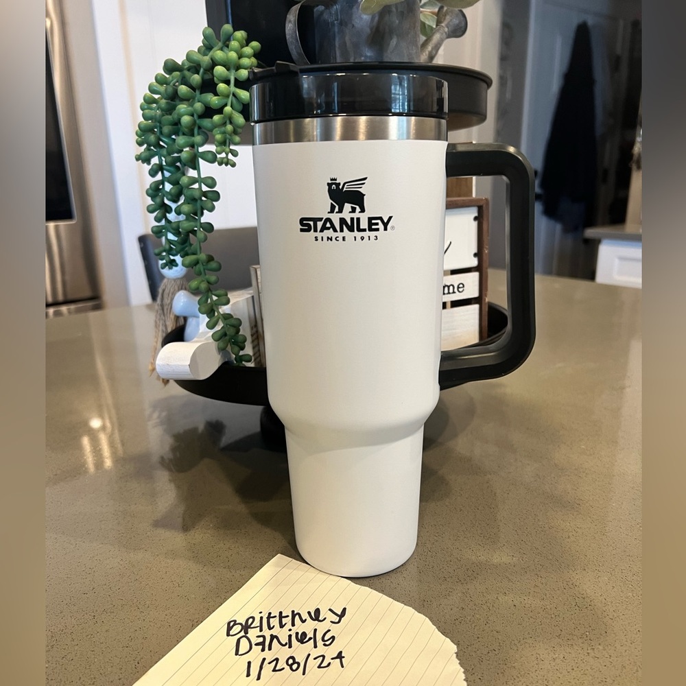 EUC OG Polar Stanley